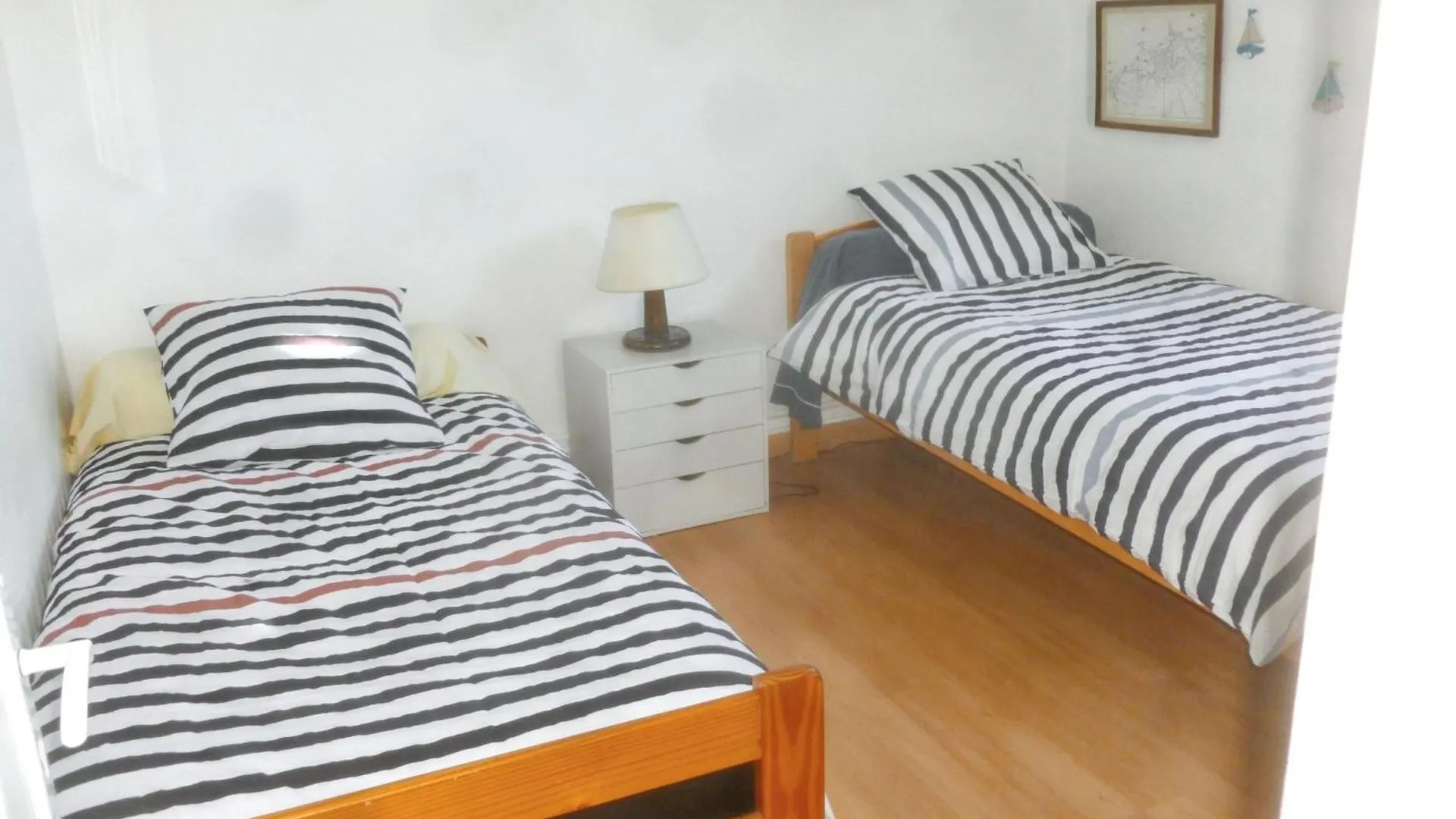 Holiday home Maison Charmante A Plougasnou + Vue Mer France